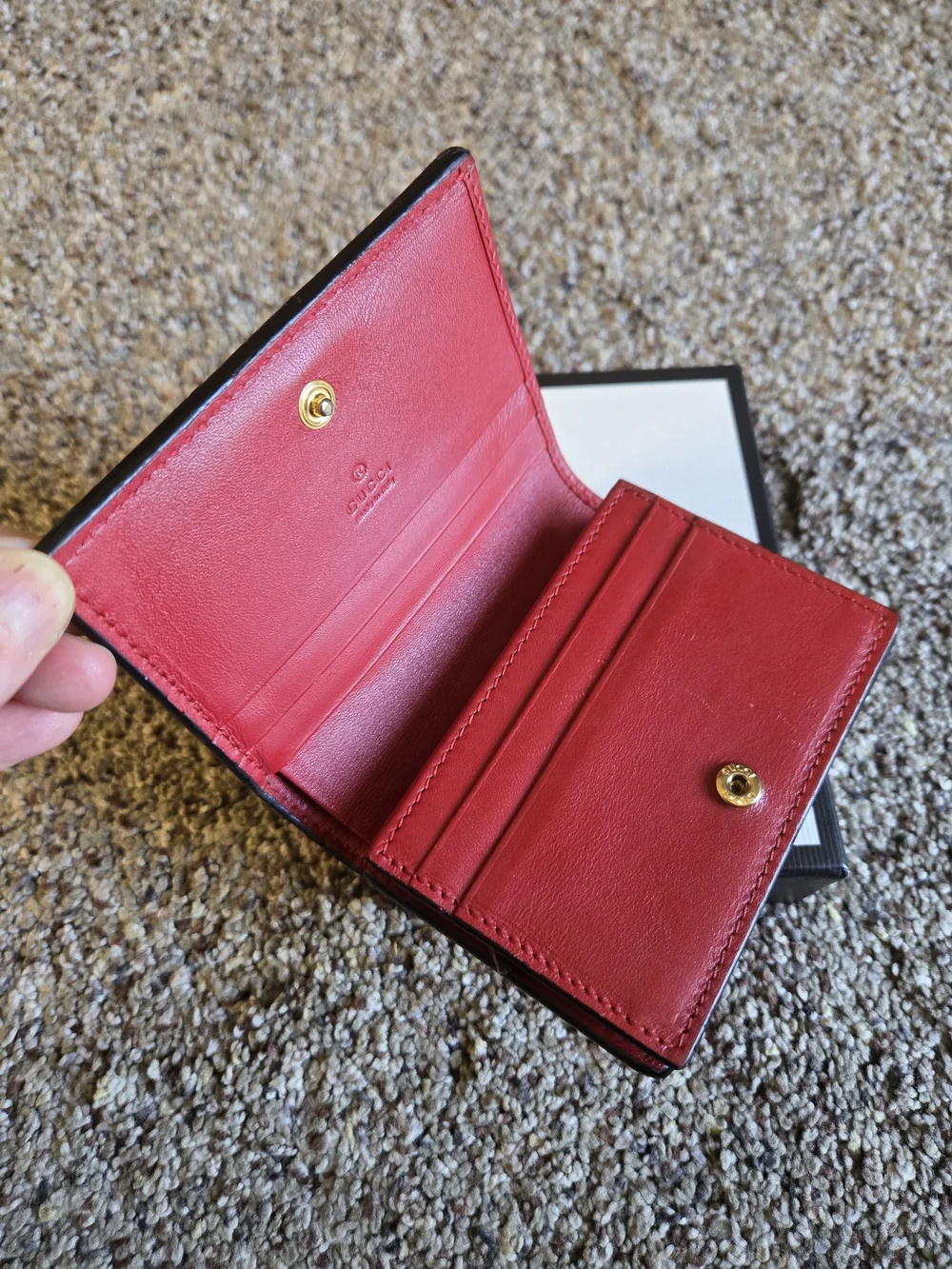 Gucci Pink Cat GG Supreme Wallet - Picture 2 of 8